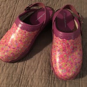 Hanna Anderson Girl’s Clogs